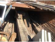 Por demolición de casa antigua vendo vigas y tirantes