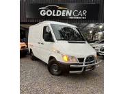 Mercedes Benz 313 CDI 𝗖𝗮𝗿𝗴𝘂𝗲𝗿𝗼⁣ Caja Mecánica Sexta⁣ Capacidad de carga 2 tonelada