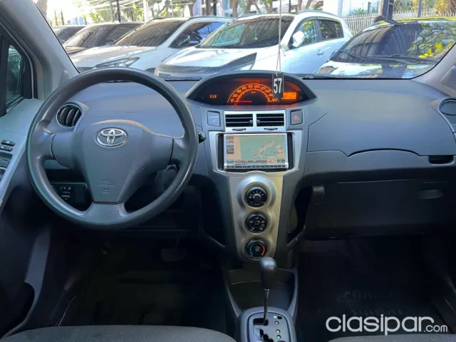 Toyota Vitz 2010 — foto 3