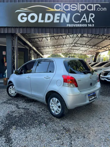 Toyota Vitz 2010 — foto 7