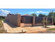 VENDO CASA EN LUQUE COD 5120