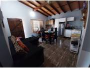 VENDO CASA A MEDIA CUADRA DE CACIQUE LAMBARÉ