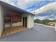 ALQUILO DUPLEX A ESTRENAR EN LUQUE MORA CUE COD 4330
