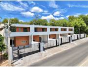 HERMOSA CASA A ESTRENAR EN LOMA MERLO - LUQUE
