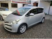 Financió Toyota Ractis Año: 2010 (Recién Importado)