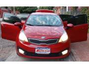 VENDO KIA RIO AÑO 2014 MOTOR 1.4 MECANICO A.A MANDOS AL VOLANTE INTERIOR NEGRO LLANTAS DEP