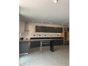 ALQUILO DUPLEX EN LUQUE - ZONA RAKIURA