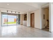 VENDO DUPLEX A ESTRENAR ZONA YATCH