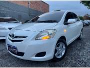 🅰️Ⓜ️Otors VENDE TOYOTA BELTA BLANCO PERLADO🥳 🫶AÑO 2006 Real-CAJA AUT. 1.3CC - 4x2 AIRE