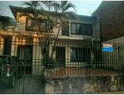 Amplia casa ubicada en el centro de Asunción!! Ideal para inversionistas o familia numeros