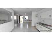 ALQUILO CHALET EN LUQUE TAVAMAY COD 5295
