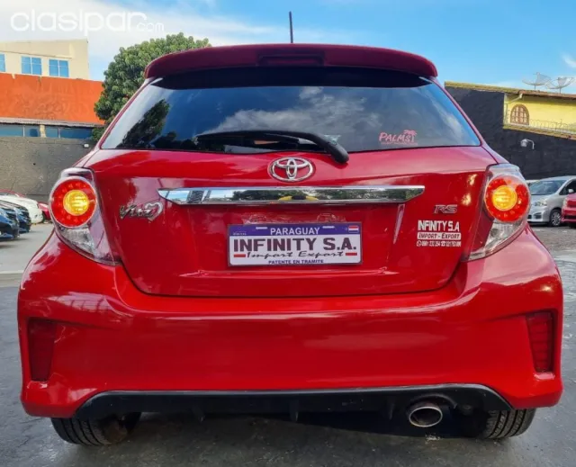 Toyota Vitz 2011 — foto 3