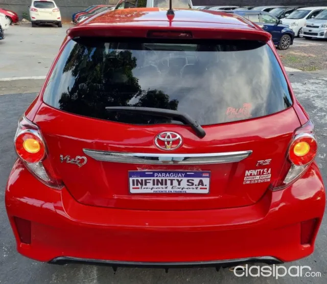 Toyota Vitz 2011 — foto 4