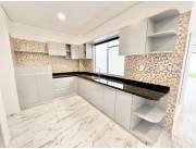 En Venta Duplex a Estrenar de 3 Habitaciones en Cuarto Barrio - Luque V221
