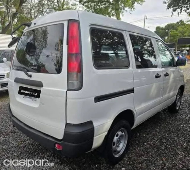 Toyota Noah 1999 — foto 7