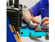 Servicio técnico a equipos de radios de comunicación