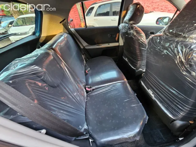 Toyota Vitz 2011 — foto 3
