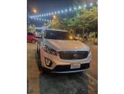 VENDO CAMIONETA SORENTO AÑO 2016
