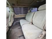 VENDO TOYOTA GRAN HIACE 2001 TURBO DIESEL 1KZ AUTOMATICO DOBLE TECHO SOLAR TITULO CD VERDE