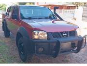 VENDO NISSAN FRONTIER QD32 DEL REPRESENTANTE AÑO 2011 4X4 DIESEL