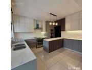 ALQUILO CASA SEMIAMOBLADA DE 3 HABITACIONES + ÁREA DE SERVICIO