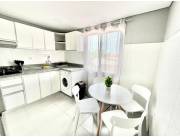 ALQUILO DEPARTAMENTO AMOBLADO EN SAJONIA COD 5472