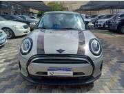 MINI COOPER DE GARDEN AÑO 2024 MOTOR 1.5 NAFTERO AUTOMÁTICO PANORAMICO NUEVO