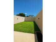 Duplex Luque con patio