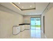 DUPLEX EN 1 PLANTA, 3 DORM. CON JARDIN EN CAPIATA