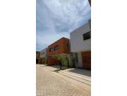DUPLEX A ESTRENAR EN SAN LORENZO-B° CERRADO ALTEA LAGUNA GRANDE