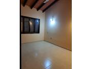 ALQUILO CASA EN FERNANDO ZONA SUR COD 5477