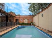 VENDO RESIDENCIA EN BARRIO RECOLETA