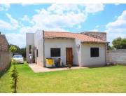 VENDO CASA CAPIATA RUTA 2 DESVÍO AREGUA ZONA ESCUELA MILITAR COD 5441
