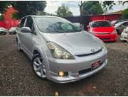 Toyota Wish Año 2004 Color Plata