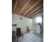 VENDO CASA EN SAN LORENZO LAURELTY ZONA SAN MIGUEL