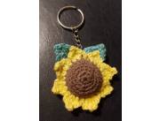 Llavero amigurumi de girasol