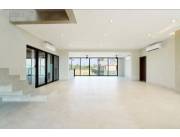 Alquilo residencia cod 5201