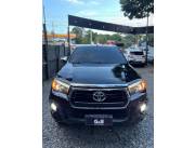 TOYOTA HILUX SRV LIMITED DE TOYOTOSHI AÑO 2018 MOTOR 2.8 DIESEL AUTOMÁTICO 4X4 UNICO DUEÑO