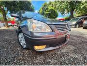 VENDO TOYOTA PREMIO RECIEN IMPORTADO