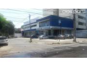 BOGGIANI, VILLA MORRA (ES ESQUINA): P/ SHOWROOM, CALL CENTER, EMPRESAS, 288 M2.