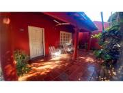 TERRENO CON CONSTRUCCION A DEMOLER EN VILLA AURELIA