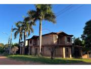 VENDO CASA EN ESQUINA EN LAMBARE