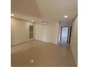 Alquilo departamento de 3 habitaciones en suite en el Edificio Isabella