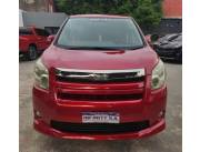 TOYOTA NEW NOAH PASAJERO AÑO 2007 MOTOR 2.0 NAFTERO AUTOMÁTICO RECIEN IMPORTADO