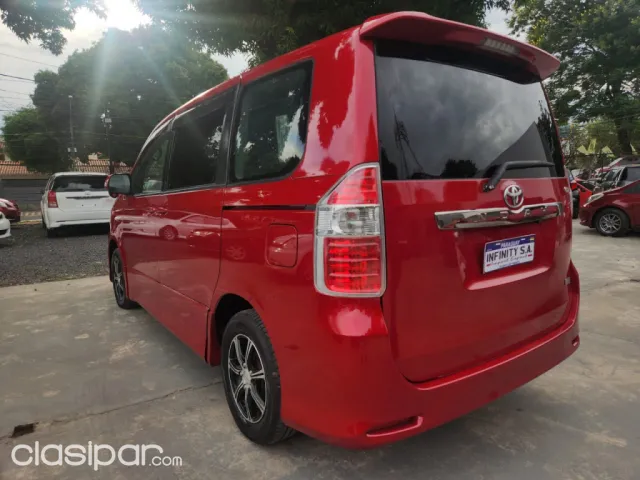 Toyota Noah 2007 — foto 6