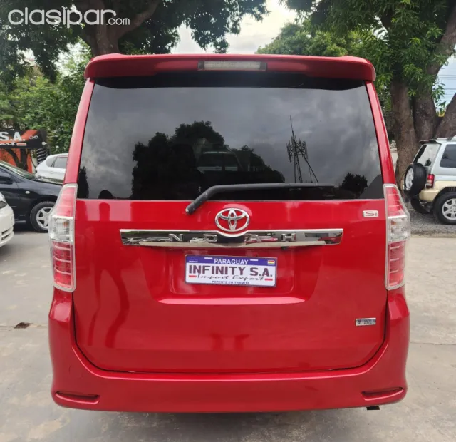 Toyota Noah 2007 - foto 8