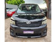 VENDO TOYOTA NEW VOXY PASAJERO AÑO 2011 MOTOR 2.0 NAFTERO AUTOMÁTICO RECIEN IMPORTADO