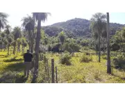 ESCOBAR, PARAGUARÍ: 24.5 HAS, IDEAL P/ EXPLOTACIÓN TURÍSTICA, SERRANÍAS, ARROYOS.