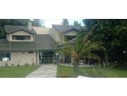 SAN BERNARDINO, RESIDENCIA PREMIUM C/ PLAYA PRIVADA: 1.031 M2, 5 DORMIT, GRAN JARDÍN.