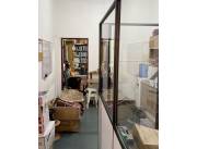 ALQUILO SALON COMERCIAL TIPO SHOWROOM AVDA EUSEBIO AYALA COD 5497